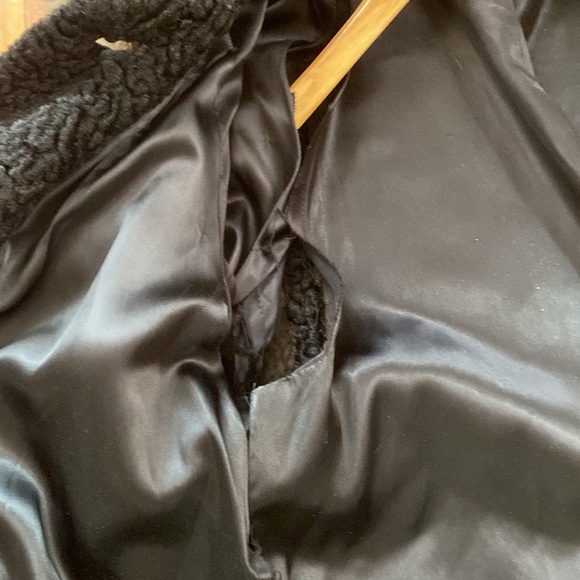 ❄️ Vintage Persian lamb coat with fur collar - Picture 6 of 13